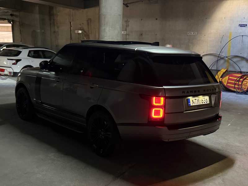 2021 Land Rover Range Rover Vogue 4,4L 2021 Cyprus