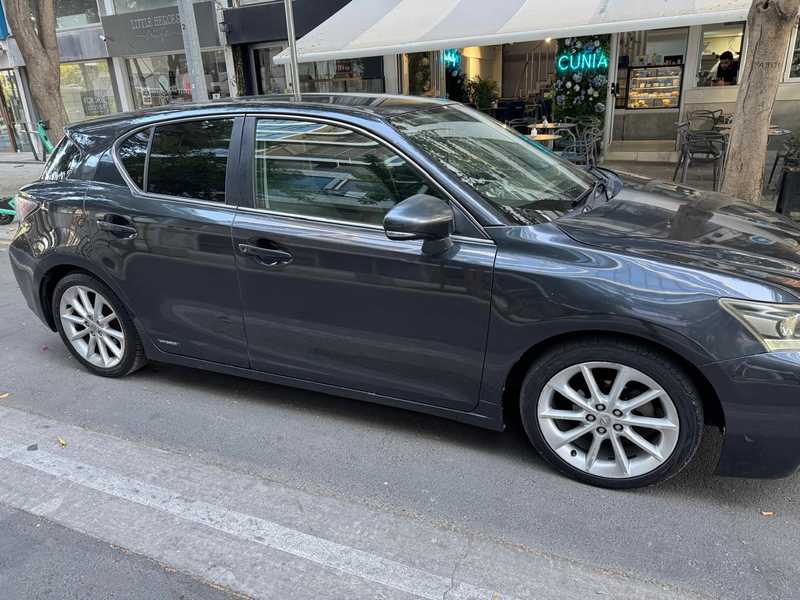 2013 Lexus CT 1,8L 2013 Cyprus