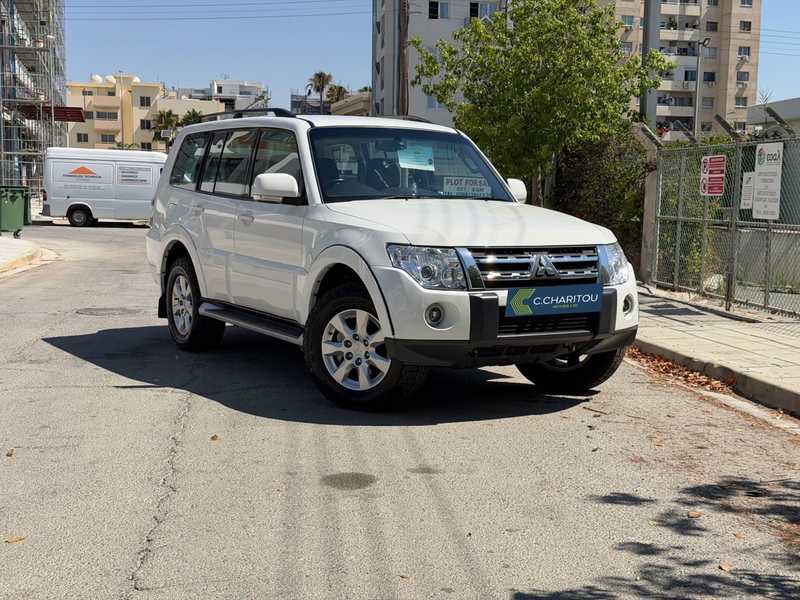 Mitsubishi Pajero 3,2L 2021