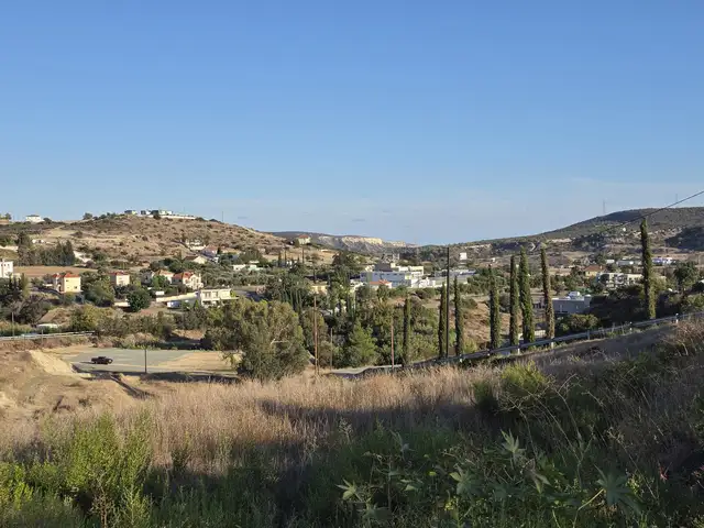 Residential Plot 2229 m², Limassol — Moni