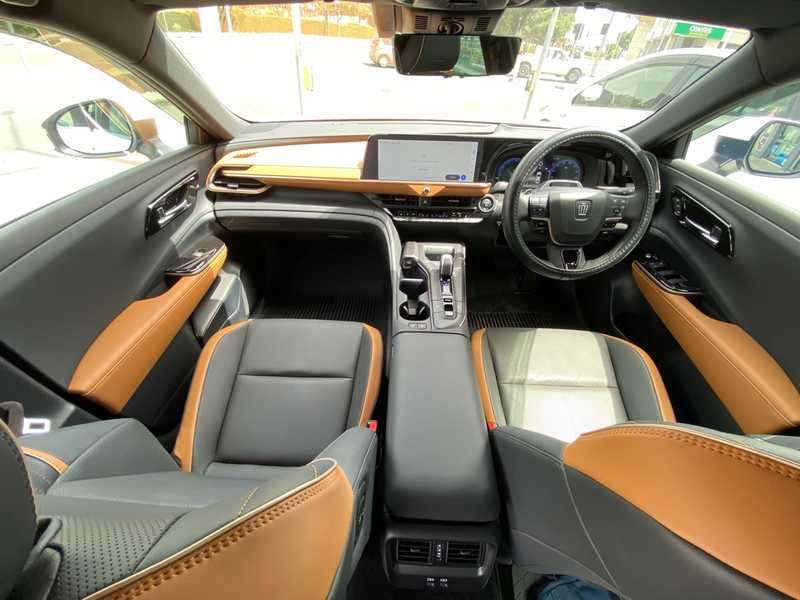 2022 Toyota Crown 2,4L 2022 Cyprus