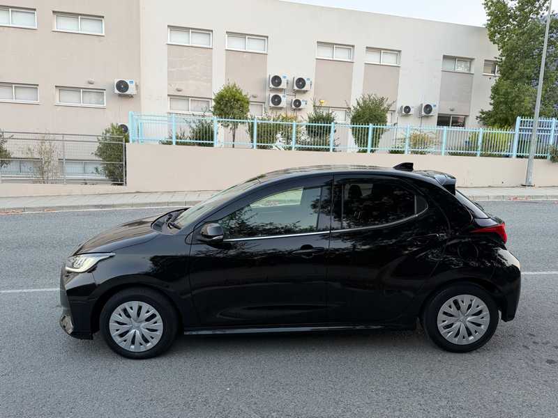 2022 Toyota Yaris 1,5L 2022 Cyprus