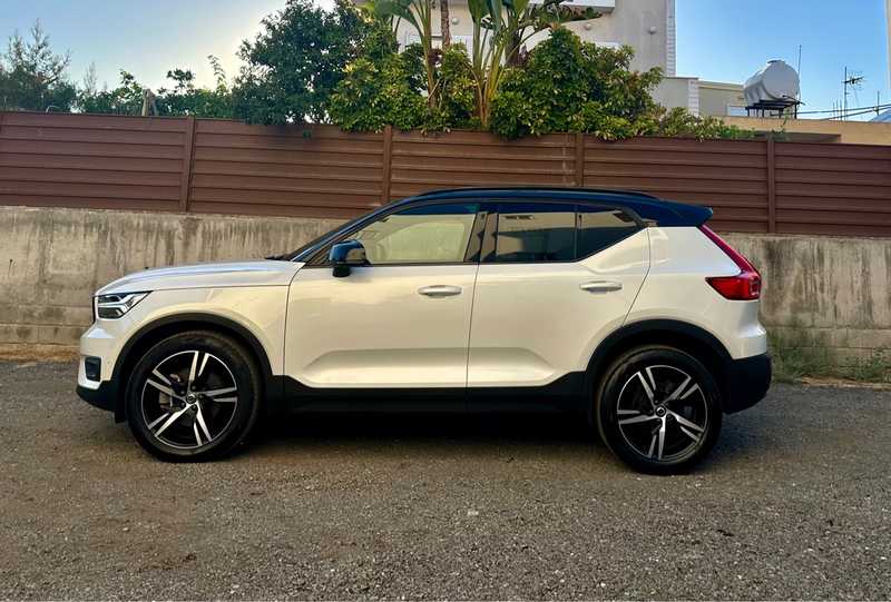 2022 Volvo XC40 2,0L 2022 Cyprus