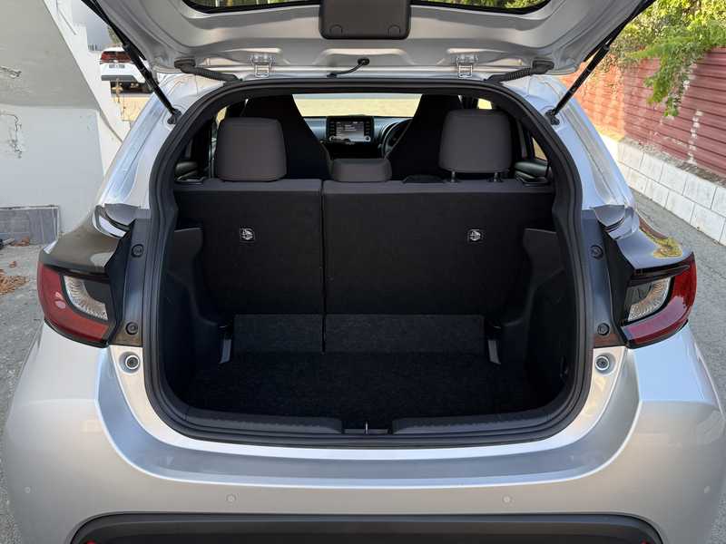 2022 Toyota Yaris 1,5L 2022 Cyprus
