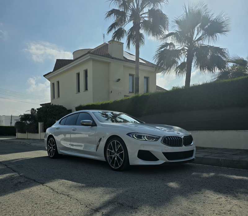 BMW 8-Series 4,4L 2021