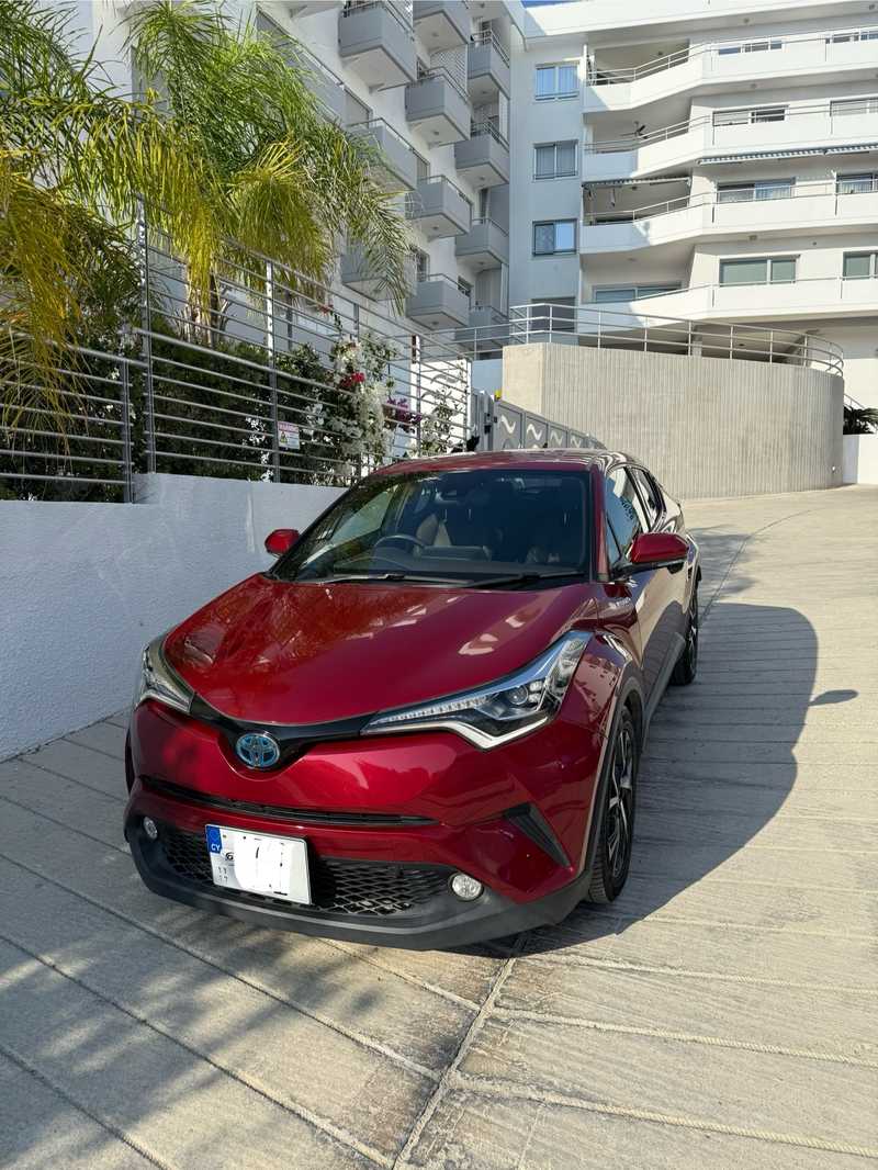 2017 Toyota C-HR 1,8L 2017 Cyprus