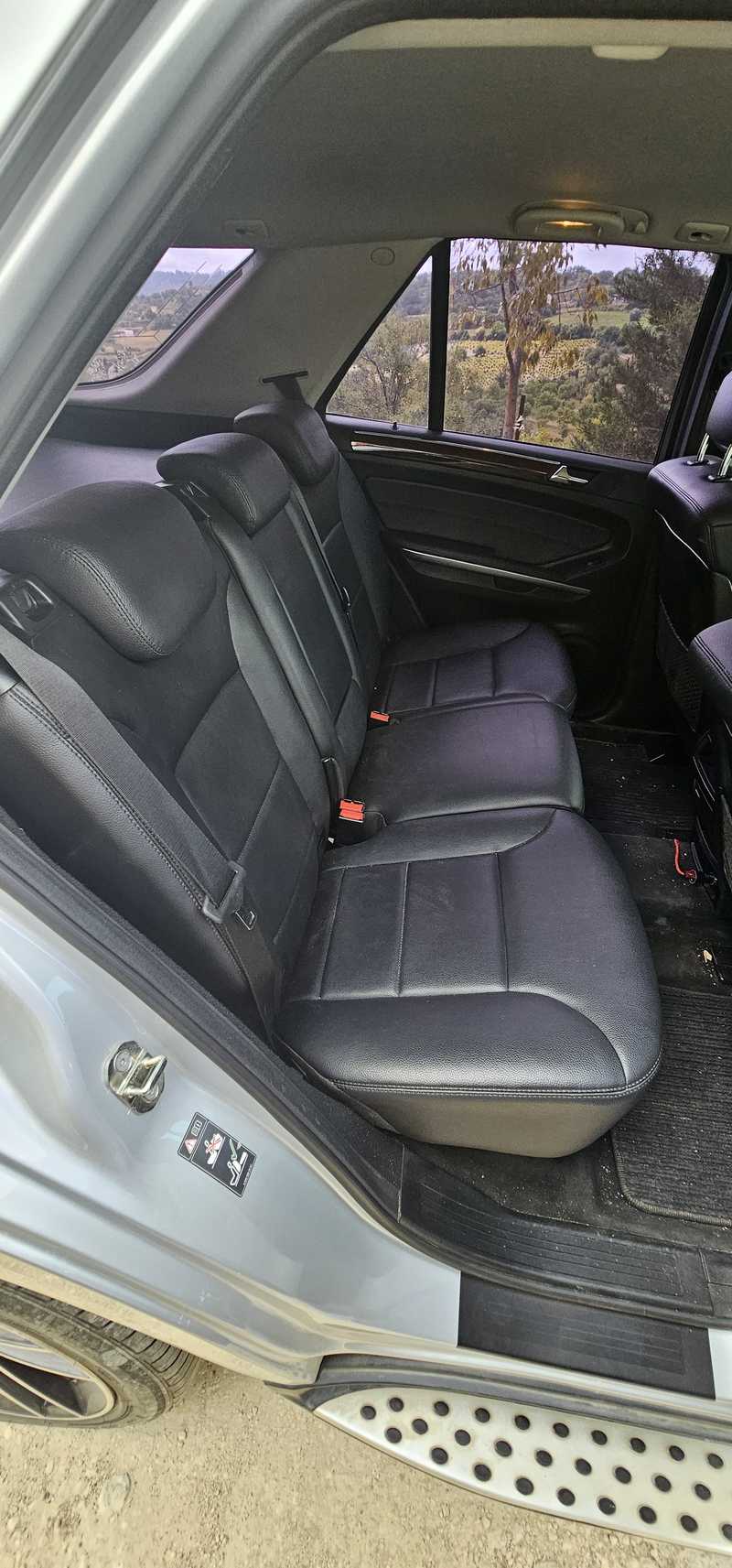 2010 Mercedes-Benz M-Class 3,5L 2010 Cyprus