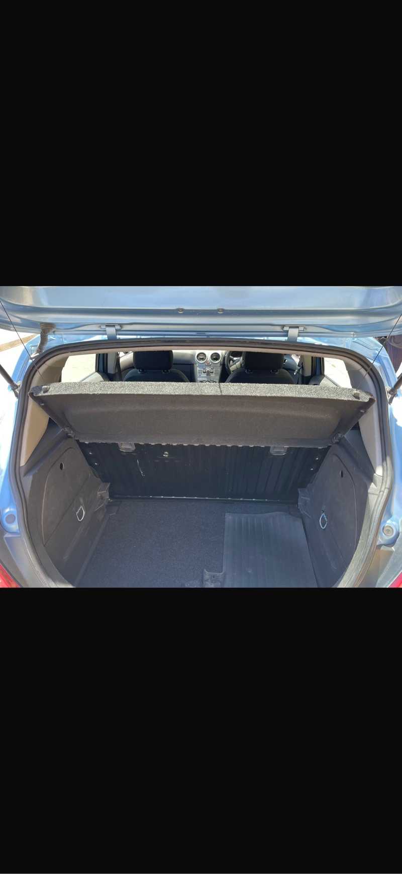 2015 Opel, Vauxhall Corsa 1,2L 2015 Cyprus