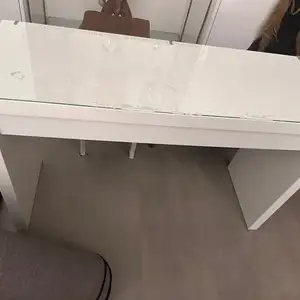 Make up table, Επαρχία Λευκωσίας — 'Έγκωμη
