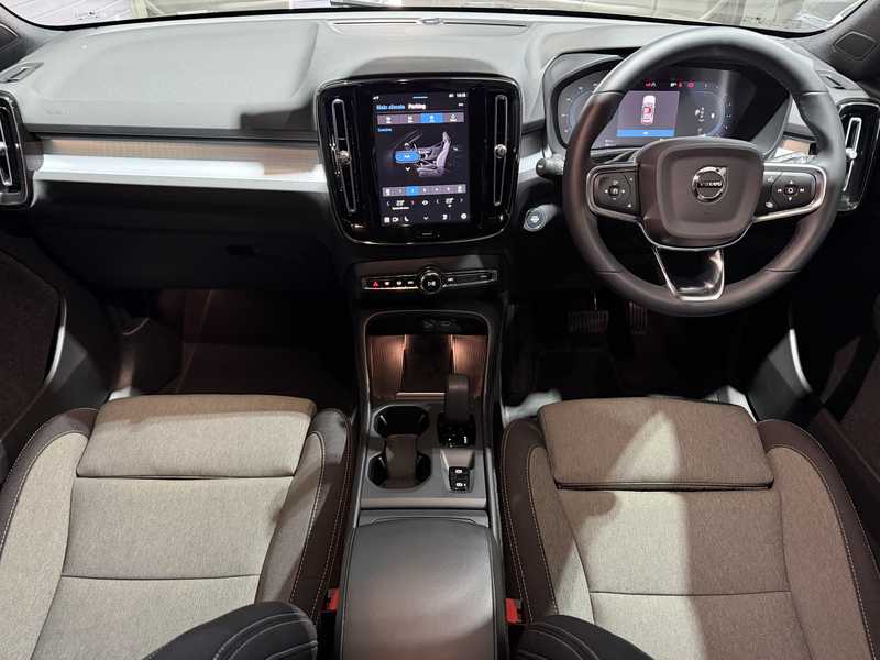 2022 Volvo XC40 2,0L 2022 Cyprus