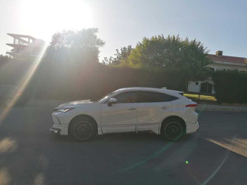 2021 Toyota Harrier 2,5L 2021 Cyprus