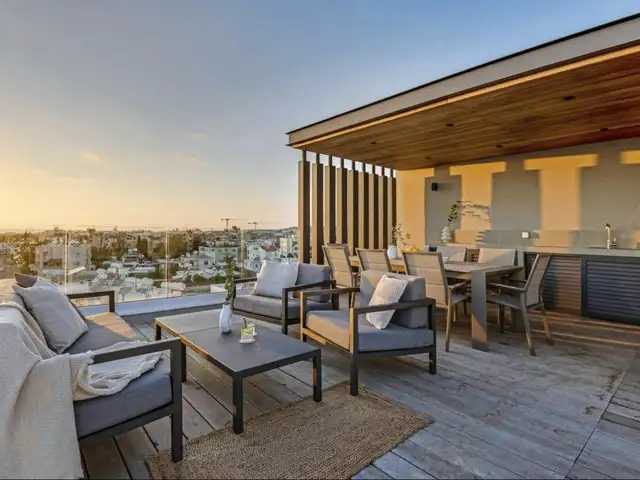 3-bedroom penthouse to rent, Επαρχία Πάφου — Universal