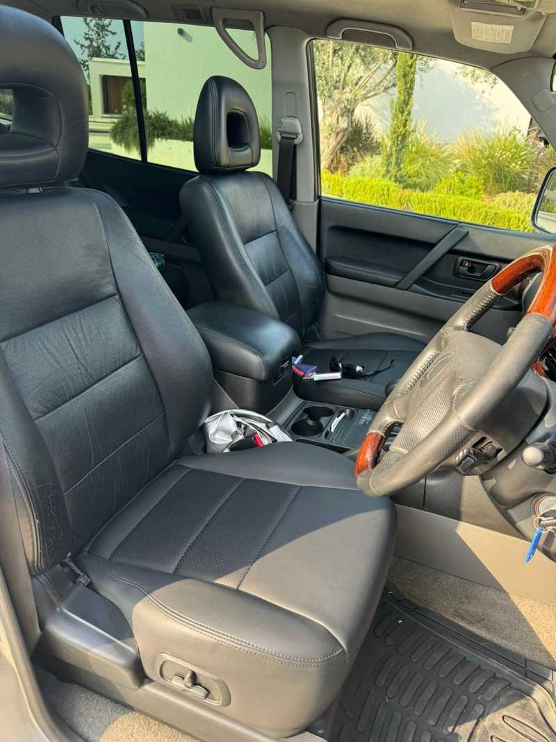 2001 Mitsubishi Pajero 3,2L 2001 Cyprus