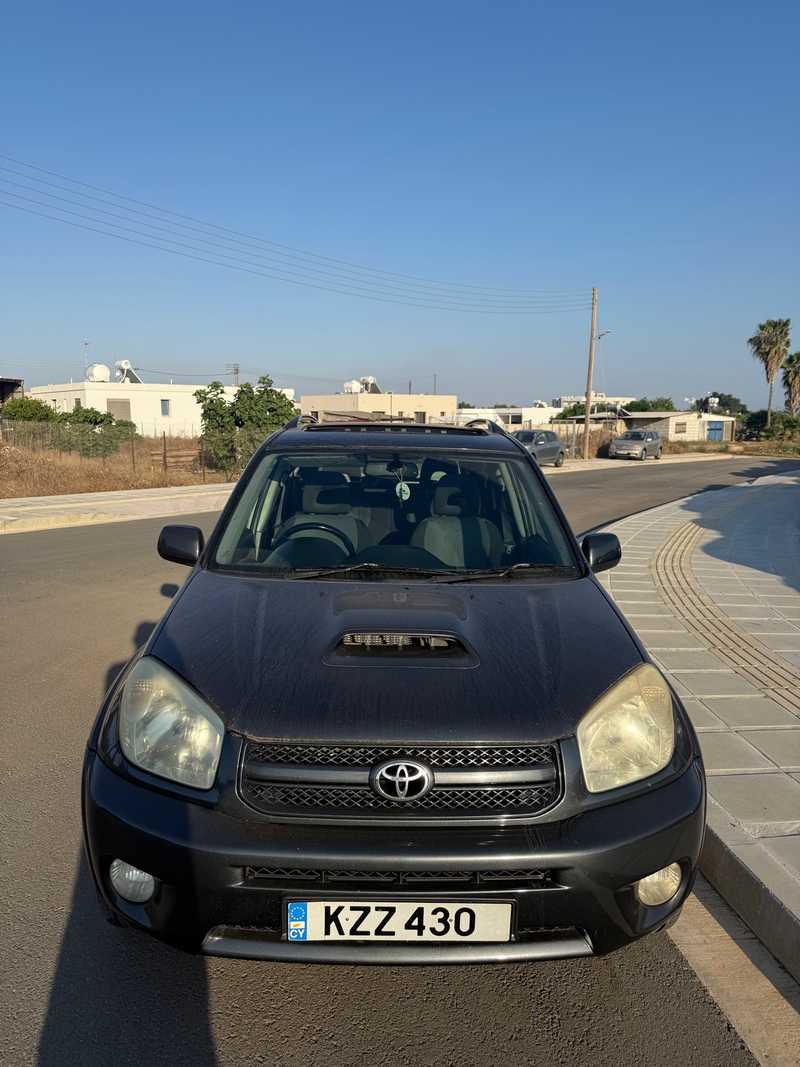 2005 Toyota RAV4 2,0L 2005 Cyprus