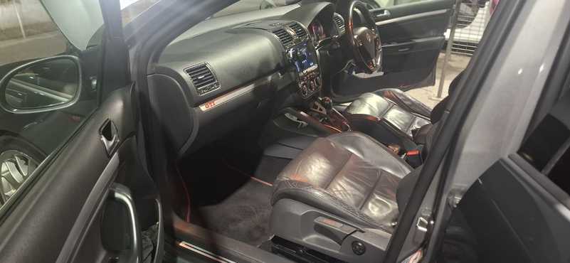 2009 Volkswagen Golf 2,0L 2009 Cyprus