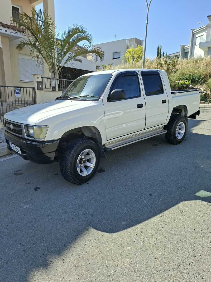 1998 Toyota Hilux 2,8L 1998 Cyprus