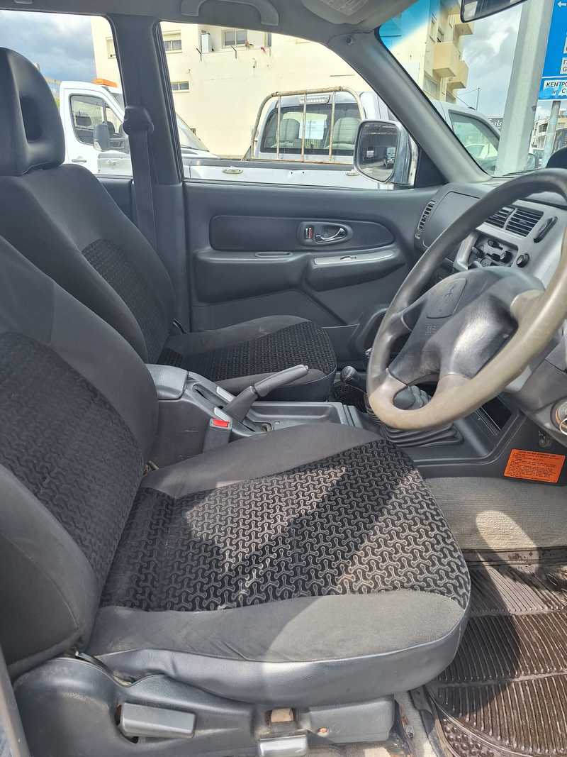 2006 Mitsubishi L200 2,5L 2006 Cyprus