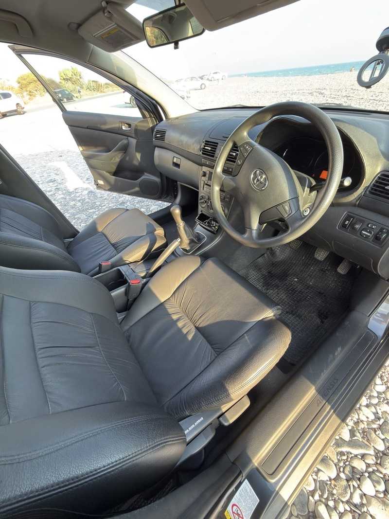 2009 Toyota Avensis 1,6L 2009 Cyprus
