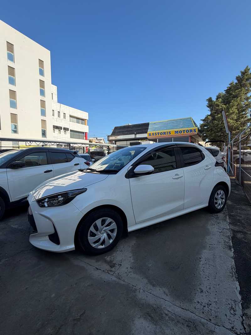 2022 Toyota Yaris 1,5L 2022 Cyprus