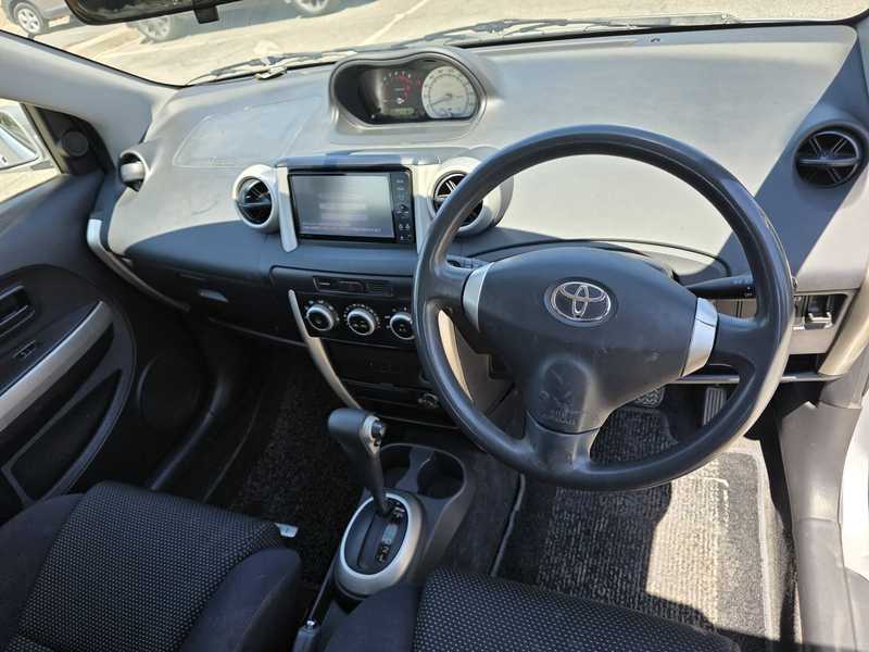 2004 Toyota Ist 1,3L 2004 Cyprus