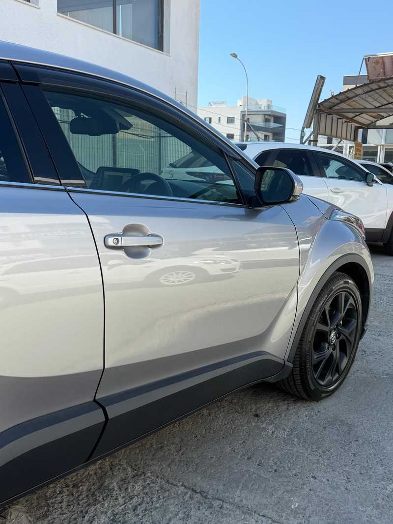 2021 Toyota C-HR 1,8L 2021 Cyprus
