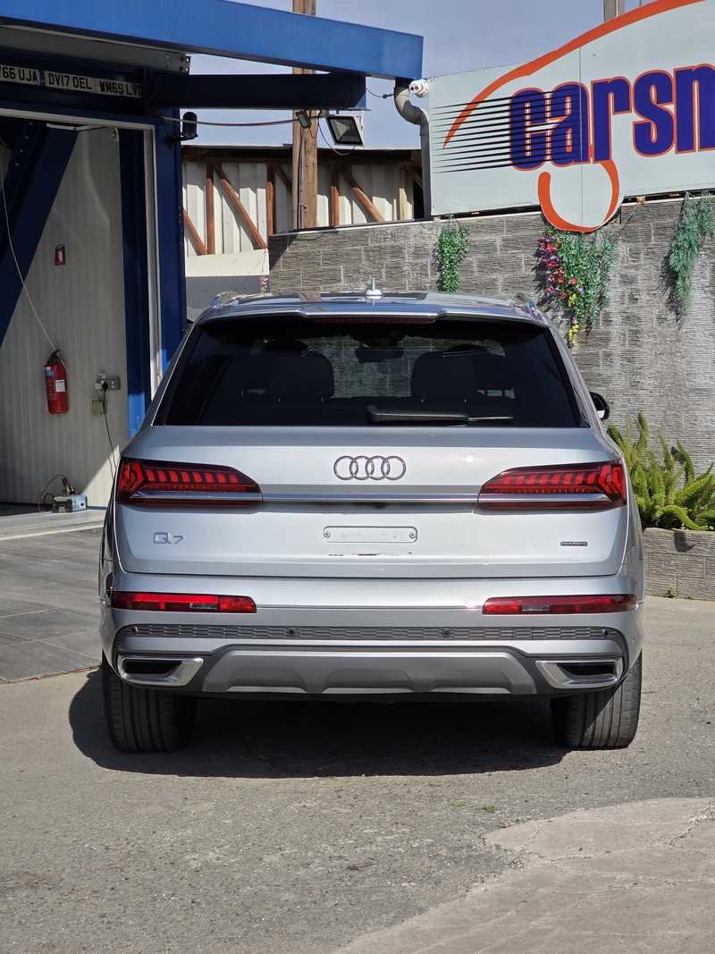 2024 Audi Q7 3,0L 2024 Cyprus