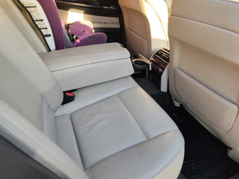 2011 BMW 7-Series 3,0L 2011 Cyprus