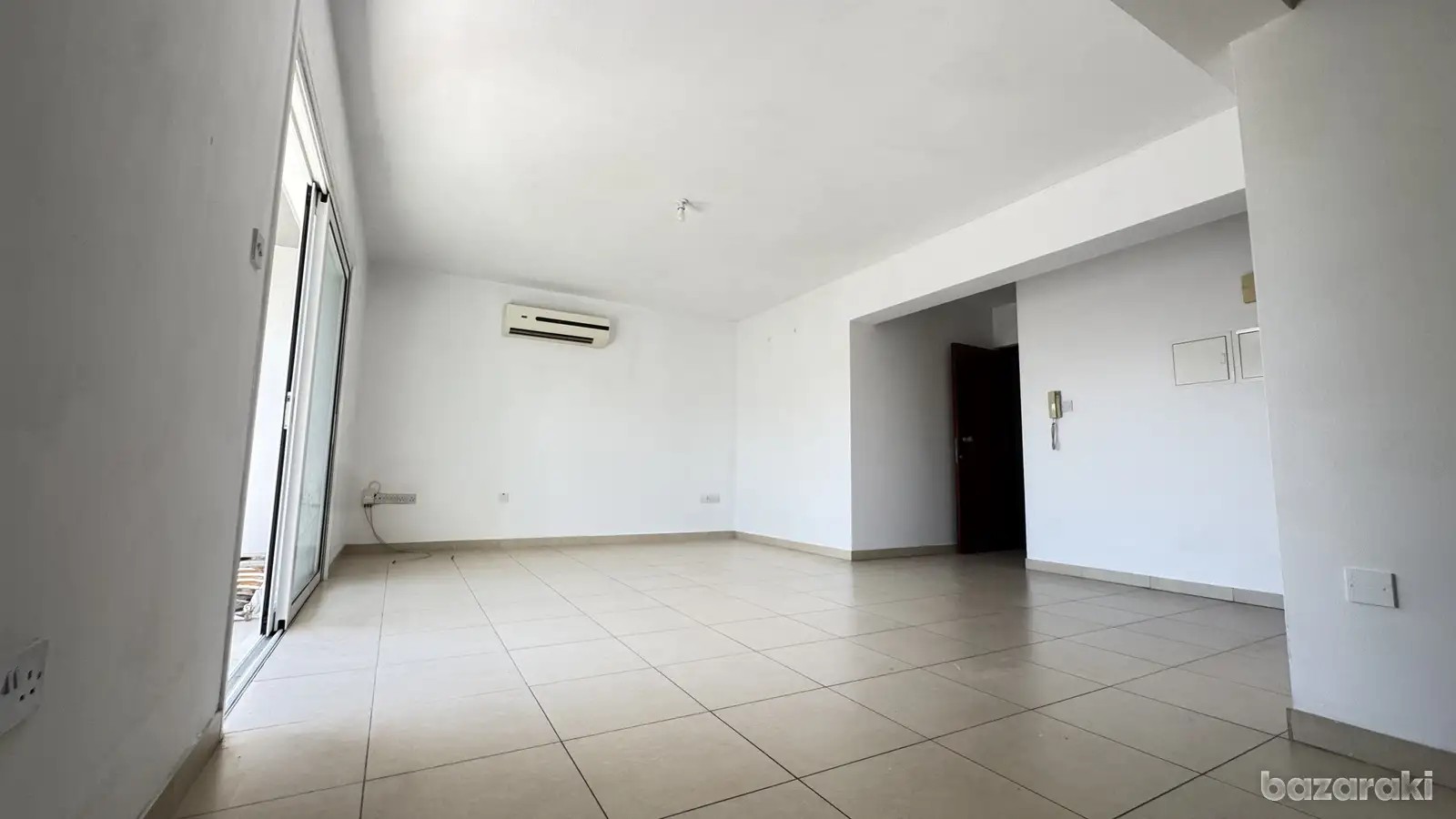 Apartment, 2 bedrooms — 4