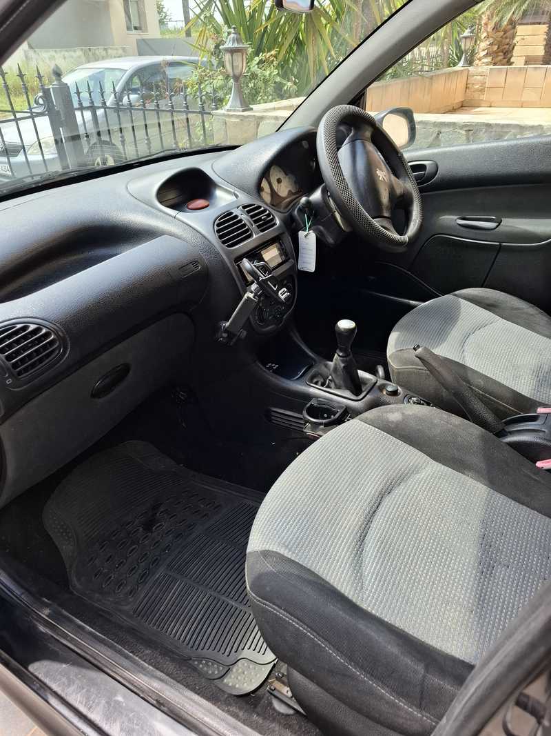 2004 Peugeot 206 1,4L 2004 Cyprus