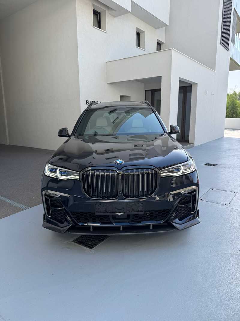 2021 BMW X7 4,4L 2021 Cyprus