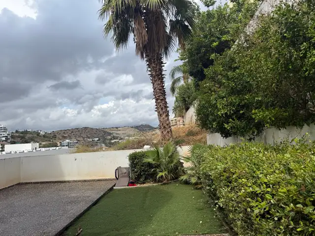2-bedroom apartment to rent, Limassol — Limassol - Mesa Geitonia