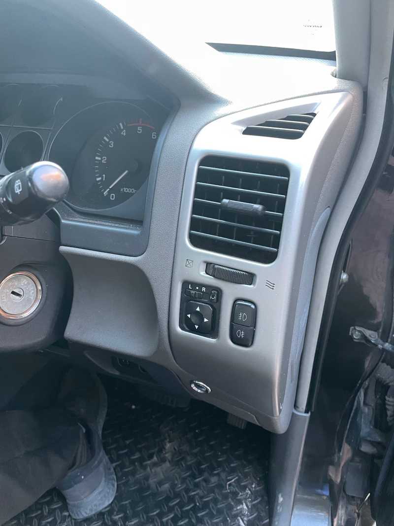 2005 Mitsubishi Pajero 3,2L 2005 Cyprus