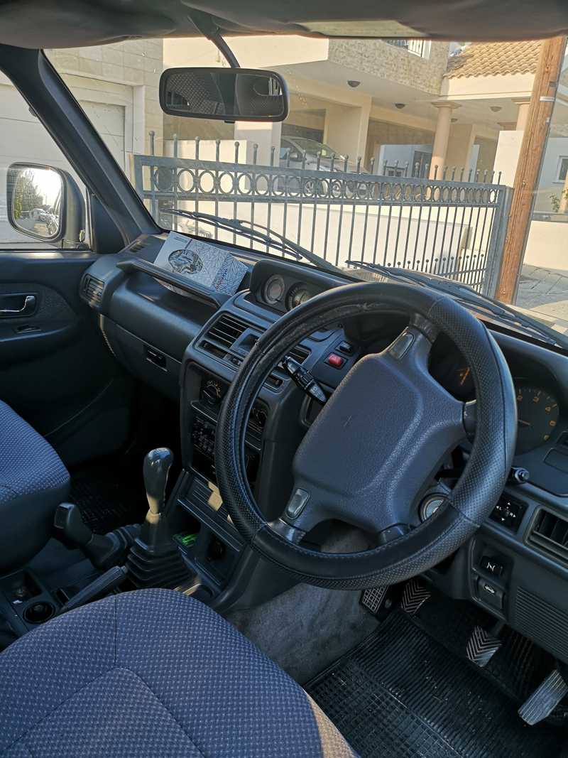 1994 Mitsubishi Pajero 2,8L 1994 Cyprus