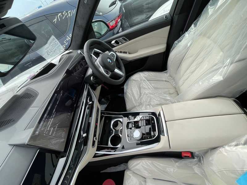 2025 BMW X7 3,0L 2025 Cyprus
