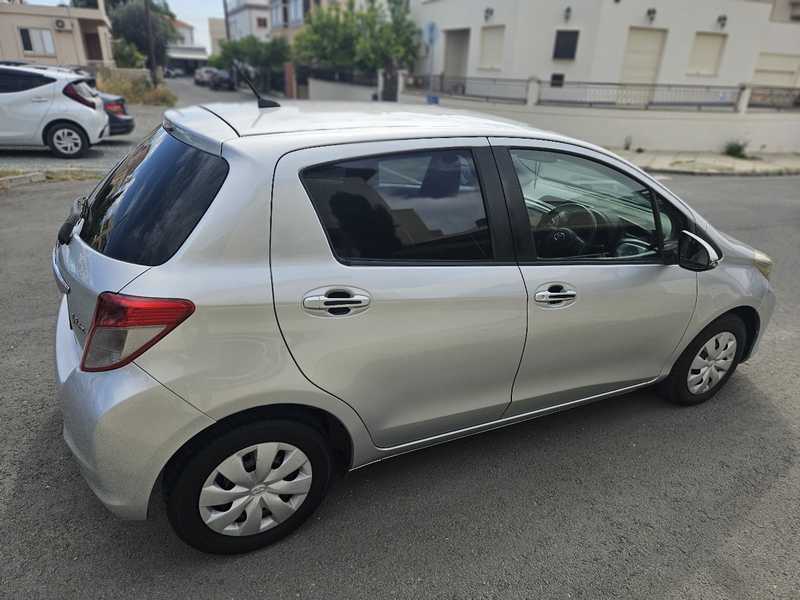 2011 Toyota Vitz 1,3L 2011 Cyprus