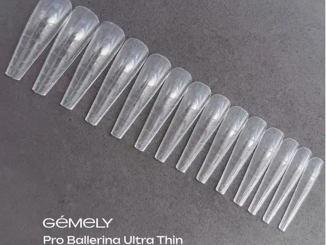 Upper forms for nail extension, Limassol — Ypsonas