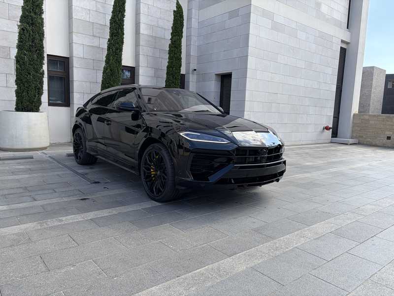 2026 Lamborghini Urus 4,0L 2026 Cyprus