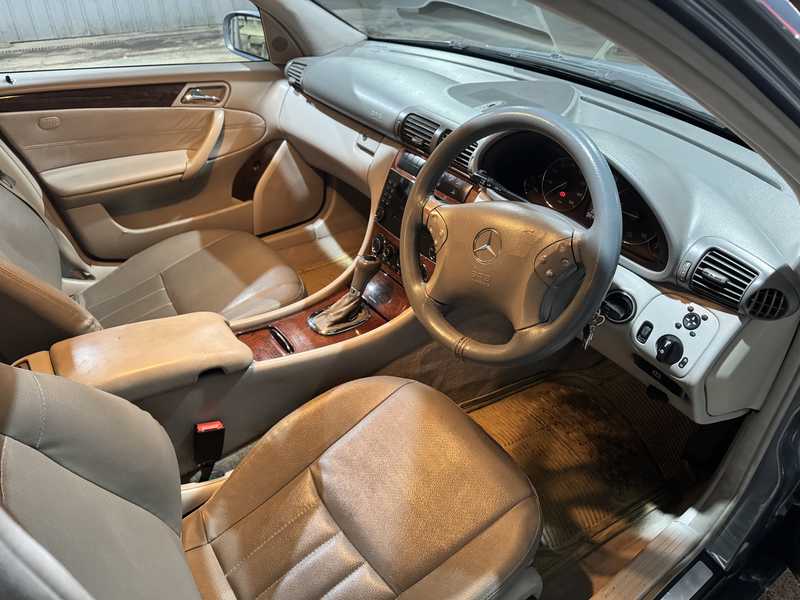 2005 Mercedes-Benz C-Class 2,2L 2005 Cyprus