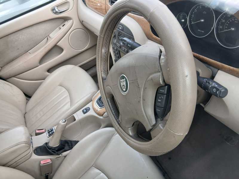 2004 Jaguar X-Type 2,0L 2004 Cyprus