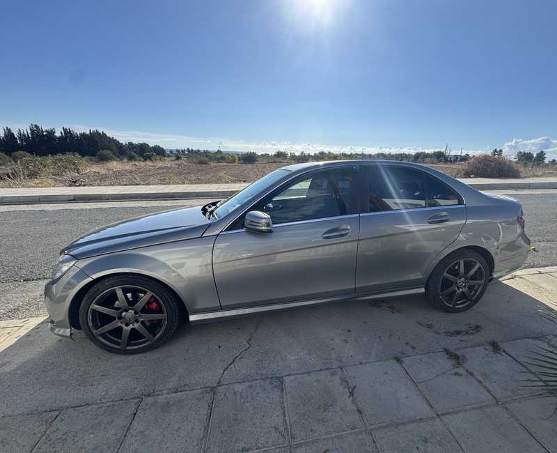 2009 Mercedes-Benz C-Class 2,0L 2009 Cyprus