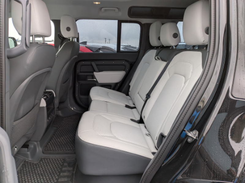 2025 Land Rover Defender 3,0L 2025 Cyprus