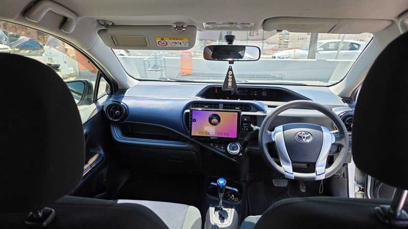 2015 Toyota Aqua 1,5L 2015 Cyprus