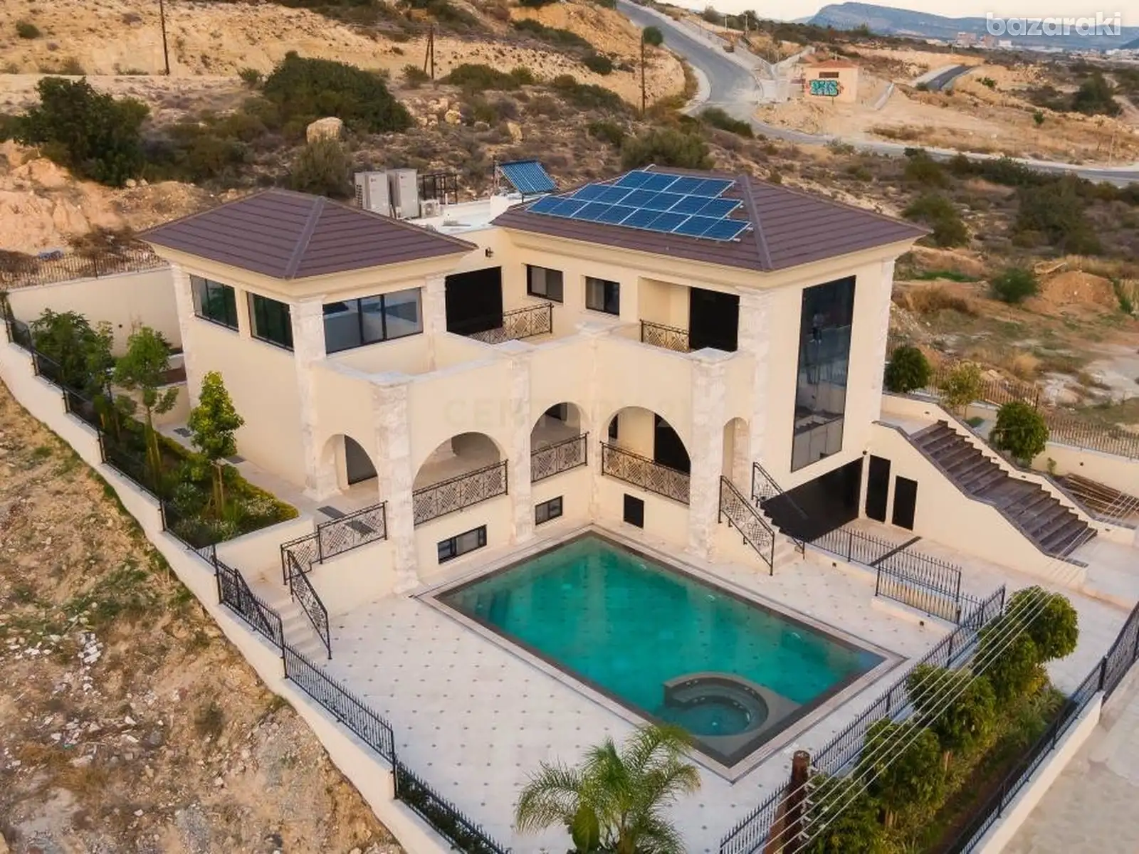 Villa, 5 bedrooms — 3