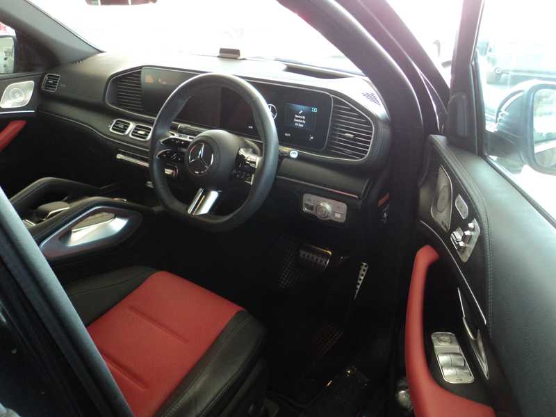 2025 Mercedes-Benz GLE-Class 3,0L 2025 Cyprus