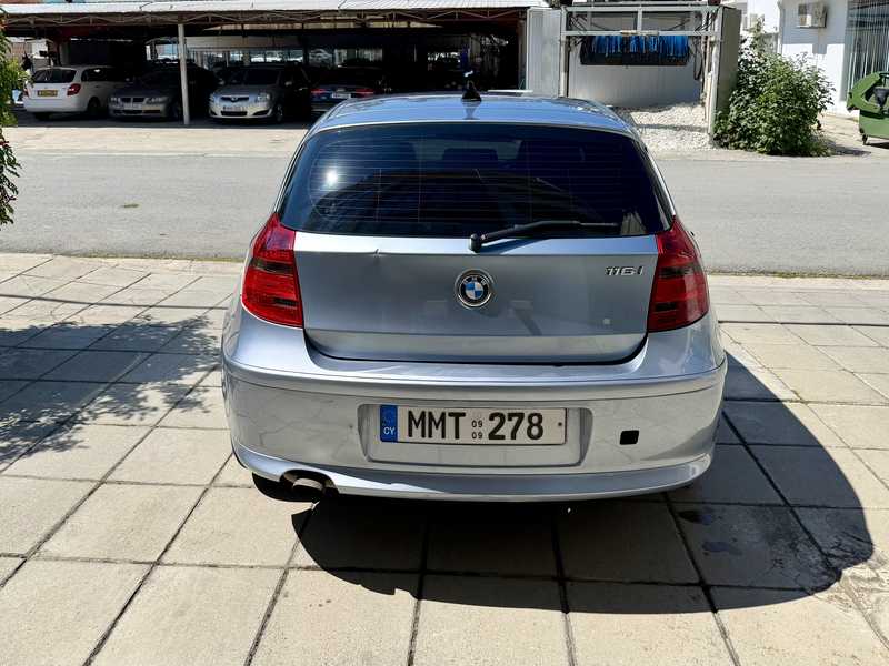 2009 BMW 1-Series 2,0L 2009 Cyprus