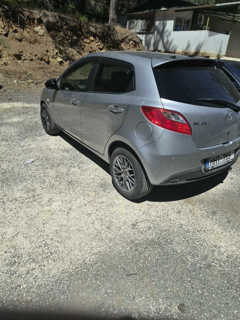 Mazda Demio 1,3L 2013