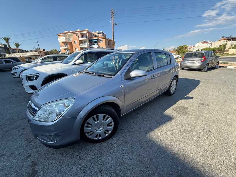 2008 Opel, Vauxhall Astra 1,4L 2008 Cyprus