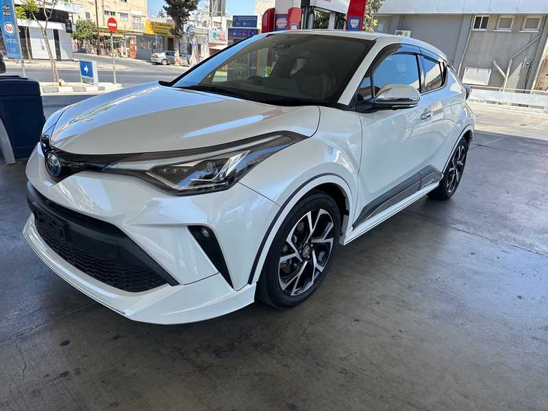 2022 Toyota C-HR 1,8L 2022 Cyprus