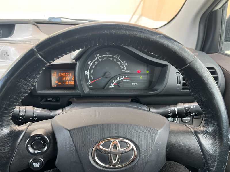 2009 Toyota IQ 1,3L 2009 Cyprus