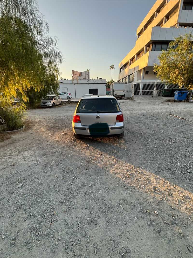 2001 Volkswagen Golf 5,7L 2001 Cyprus